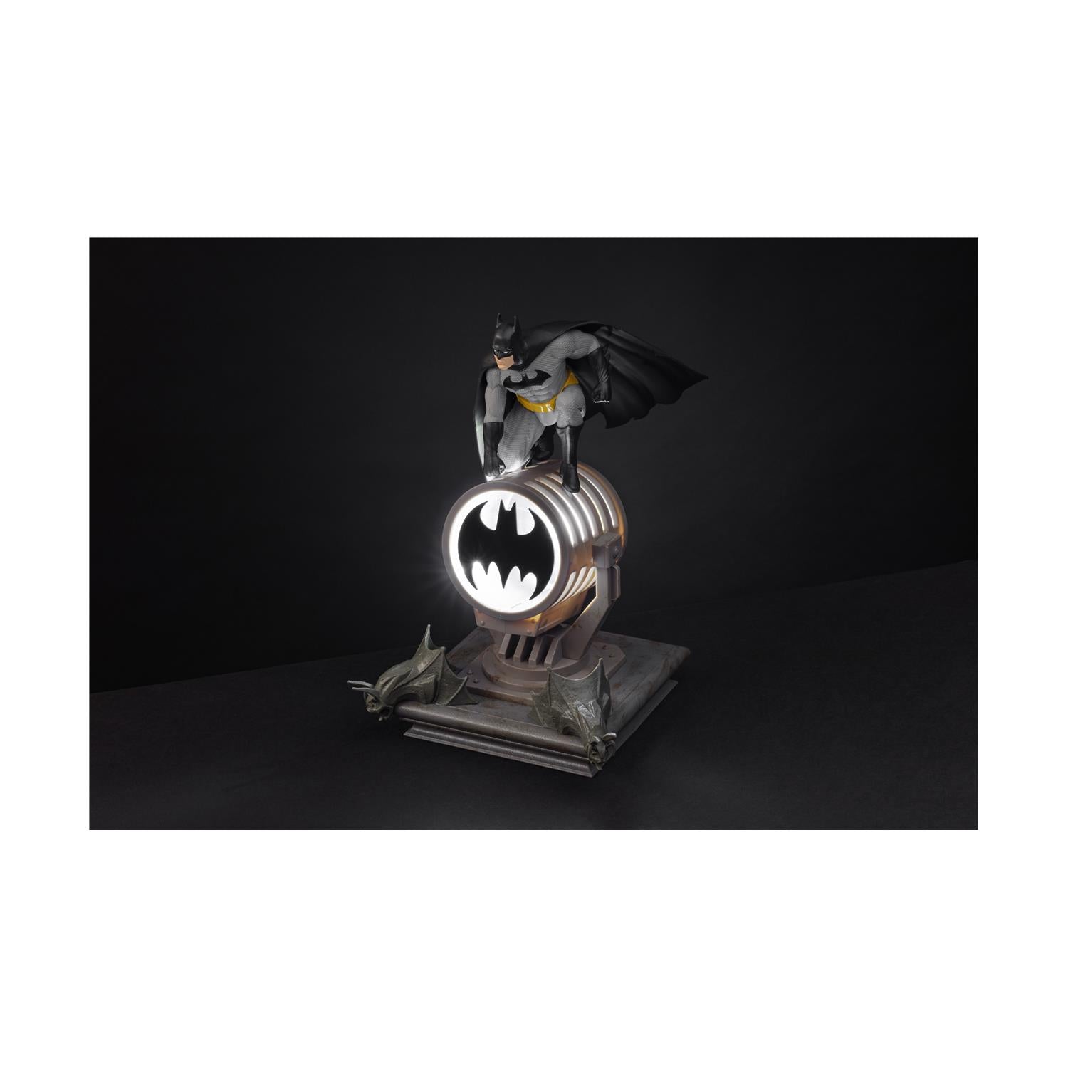 Paladone: DC Batman - Figurine Light BDP (PP6376BMV3) - Sunday Habit