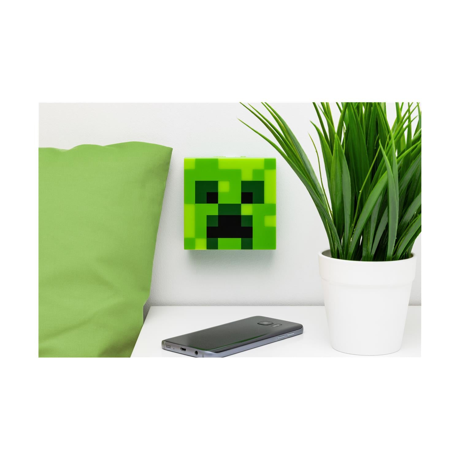 Paladone: Minecraft - Creeper Night Light (PP11396MCF) - Sunday Habit