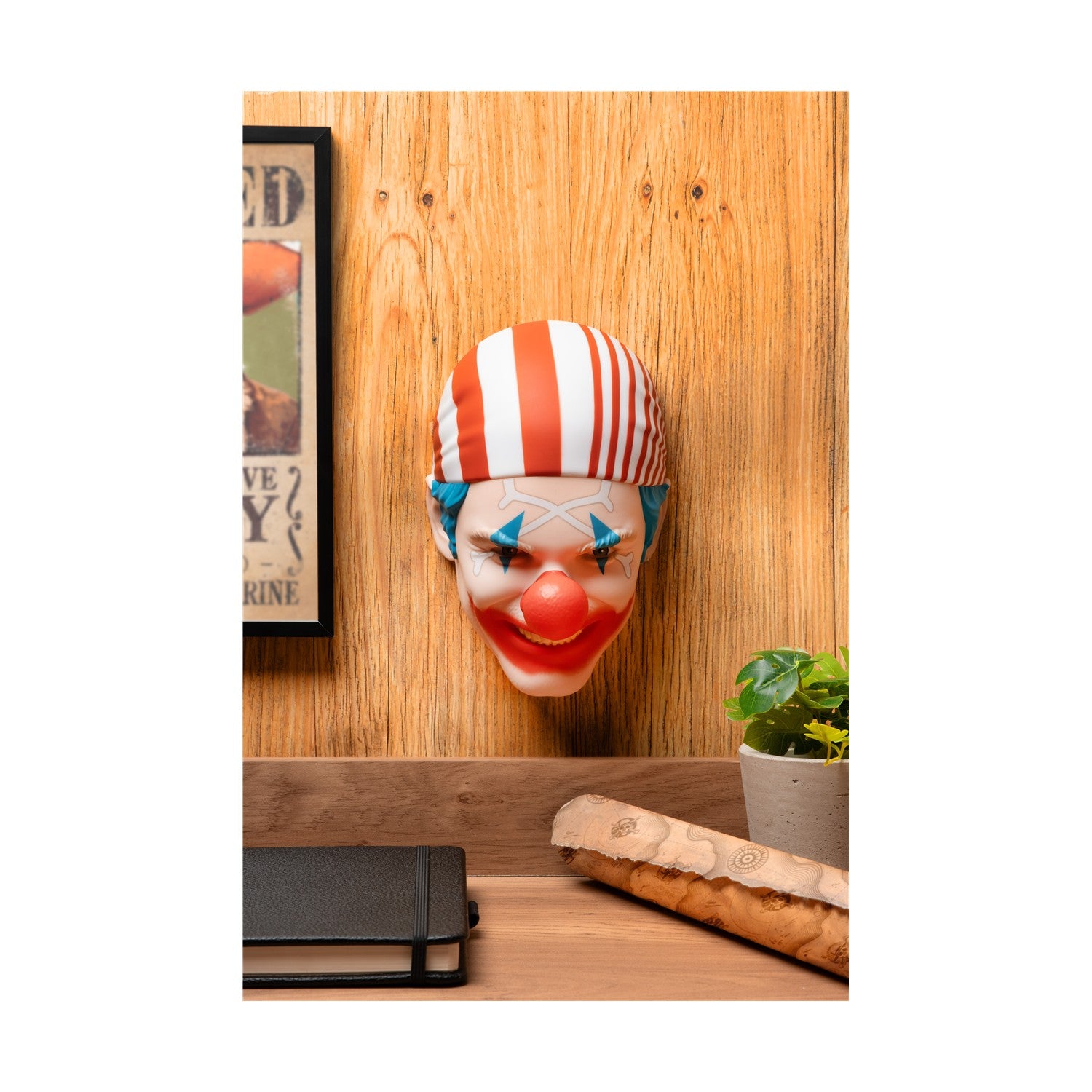 Paladone: One Piece - Buggy Mask Light (PP14340OPNF) - Sunday Habit