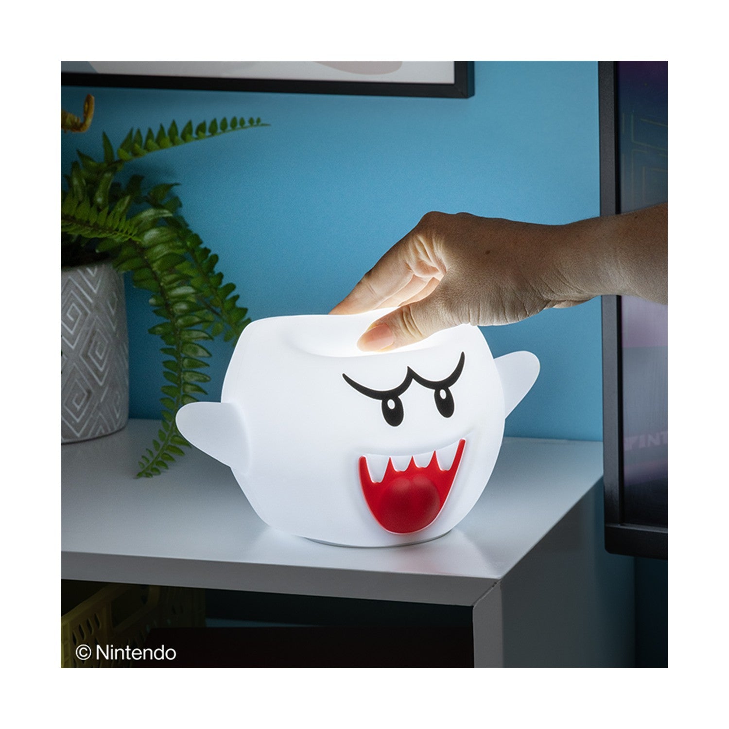 Paladone SquishyGlo: Super Mario - Boo Silicone Light Rechargeable (PP13137NN) - Sunday Habit